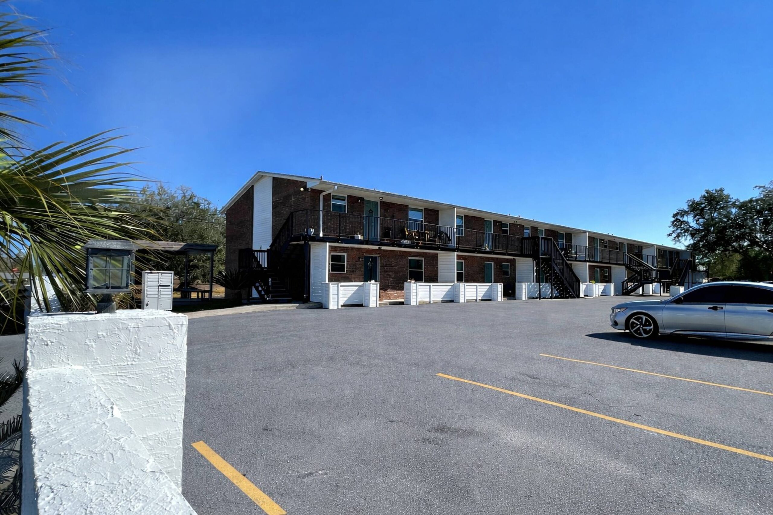 9f7bec676fb84e9b8cd4f09b085a2cf6_3000x2000_resize